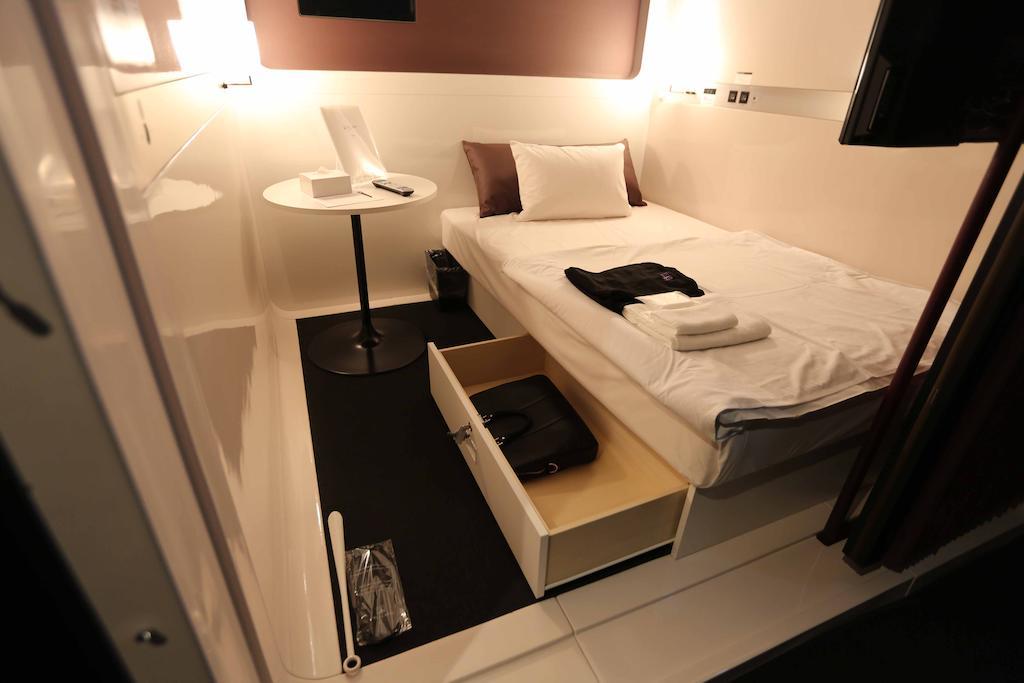 First Cabin Hakata Fukuoka  Habitación foto